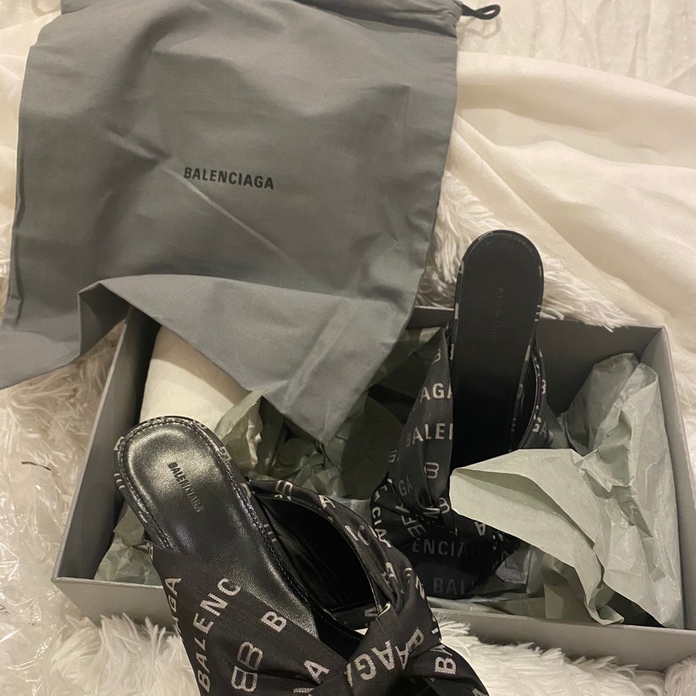 Balenciaga Drapy heels - Picture 8 of 8